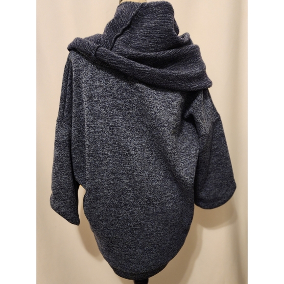 Roxy Sweater - Picture 5 of 8